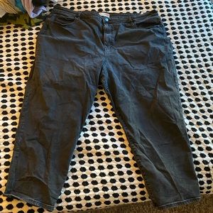 Cropped Black Denim Jeans 💁‍♀️